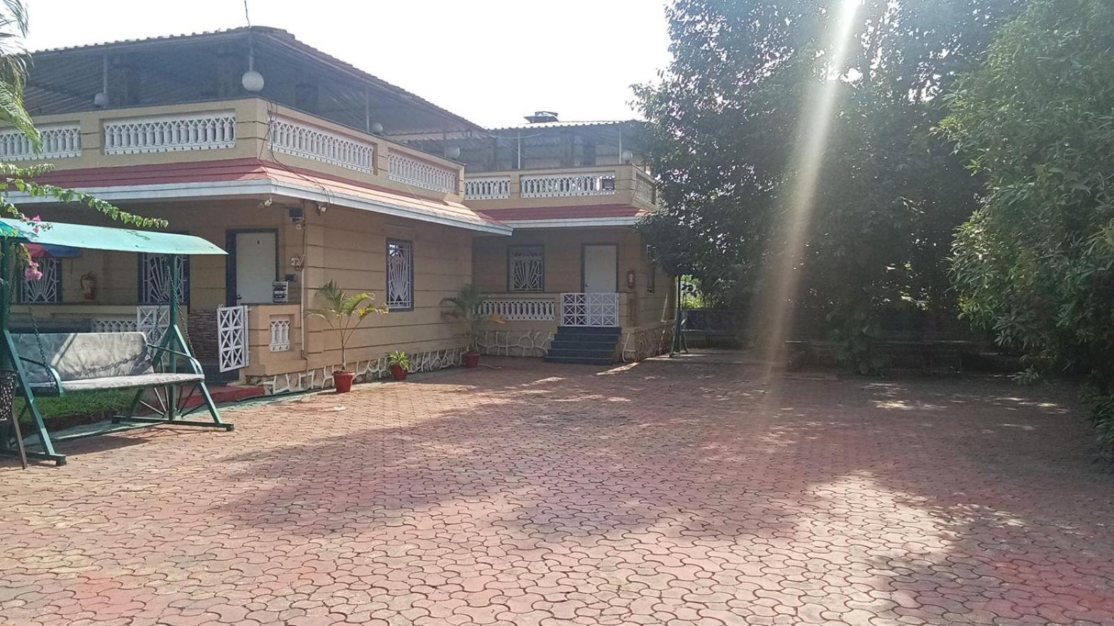 Giriraj Garden Resort Vagholi  Exterior photo